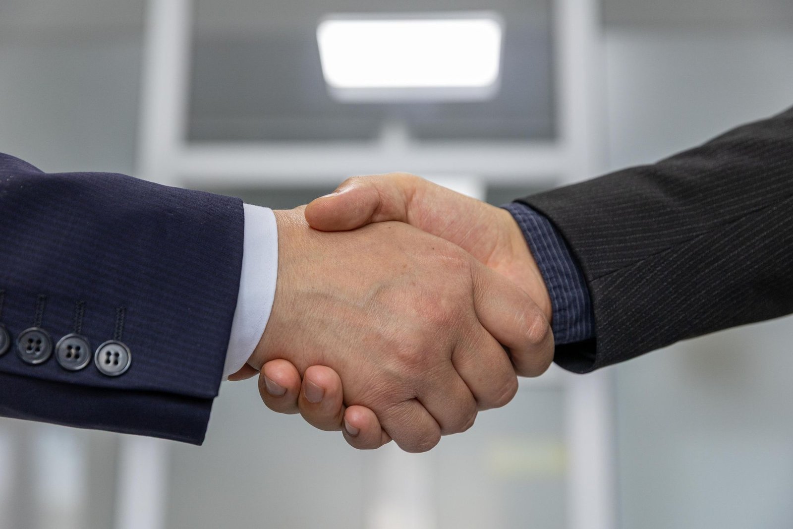 Webtools365 team agreeing on a project scope with a client